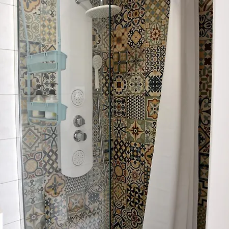 Over The Lejlighed *