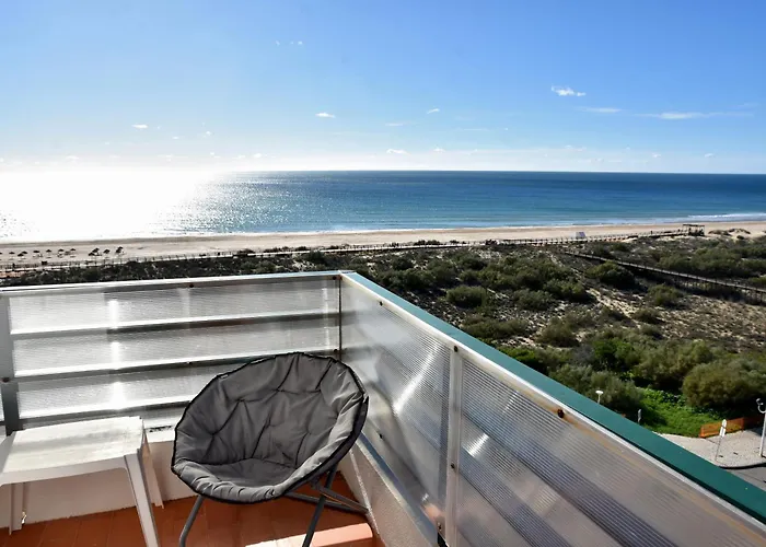 Over The Lejlighed Monte Gordo